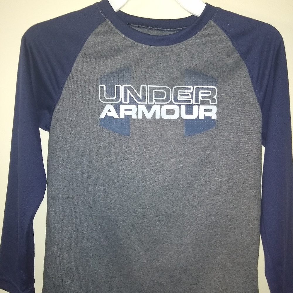 🌟Under Armor Boys Long Sleeve🌟